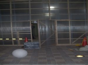 三重県志摩市 病院 緊急車両のための仮設通路設置工事【オンソー有限会社】